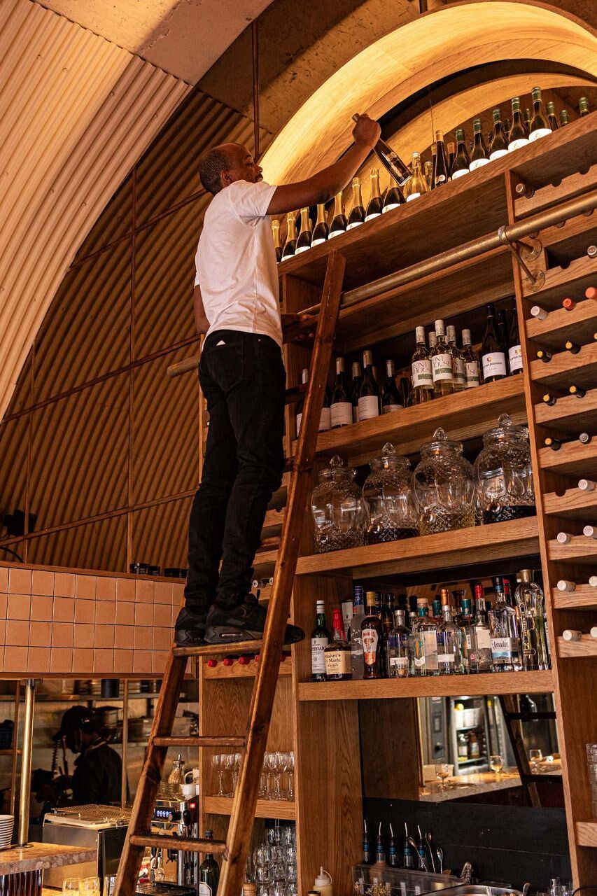 Little Kudu wine shelving with ladder
